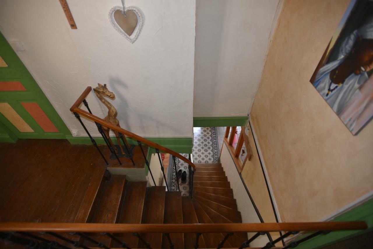 La Grille Fleurie, Chambres D'Hote Chez L'Habitant Arthonnay Dış mekan fotoğraf